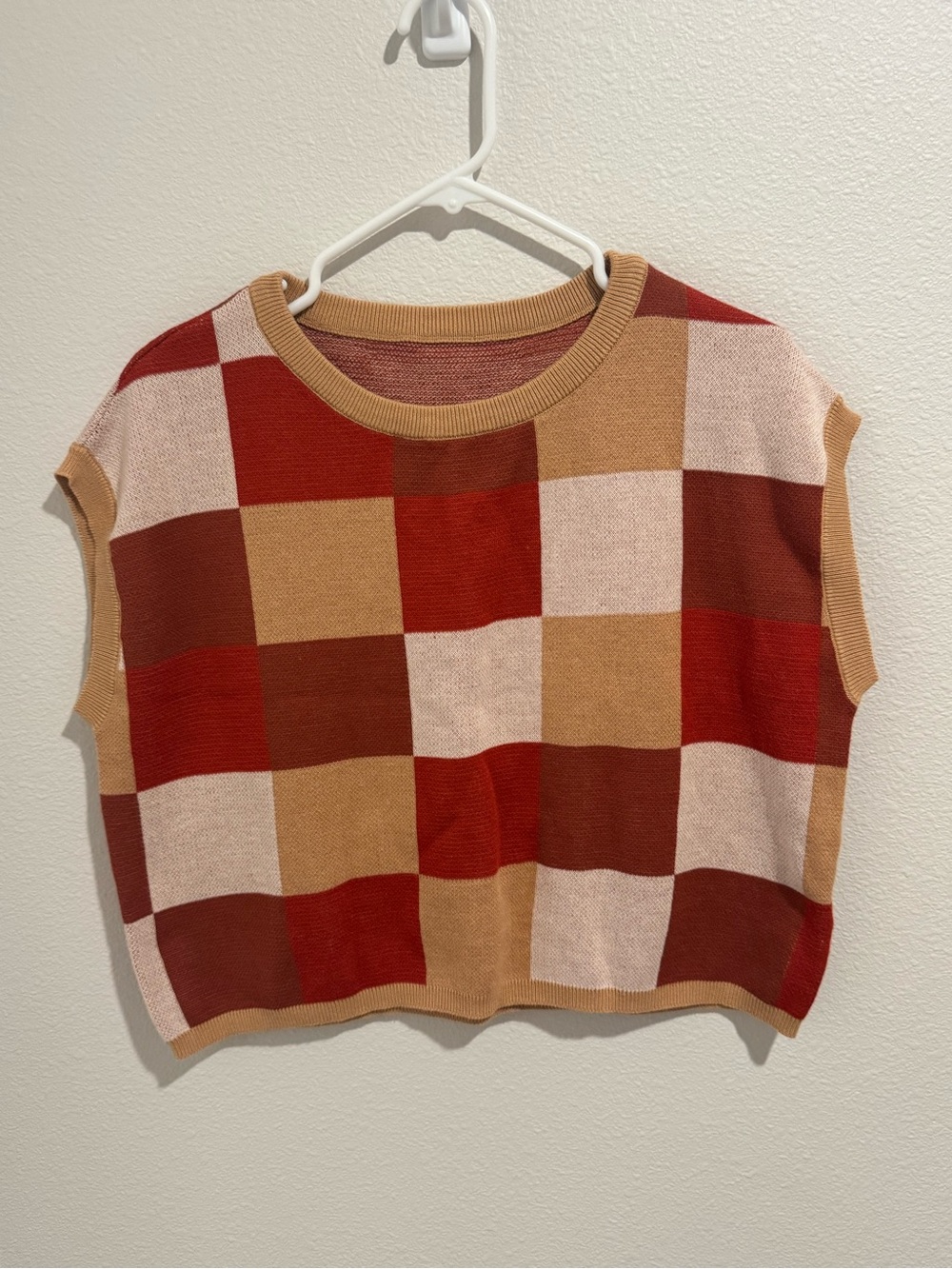 Checkered Knit Cropped Sweater Vest in Red, Tan, Pink. 90’s grungecore y2k